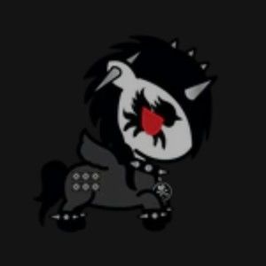 Meet your Posher, Ellie